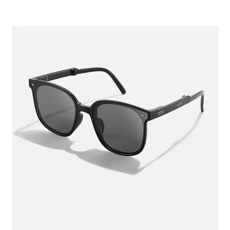 Folding sunglasses